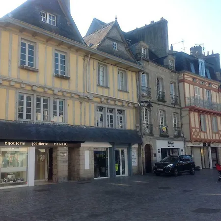 Le Vieux Classé***